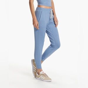 Vuori Performance Joggers DreamKnit Pants Light Blue